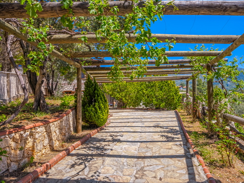 gece  -  Kasım
  | Kalkan Üzümlü’de Deniz Manzaralı Korunaklı Aile Villası Tatili
